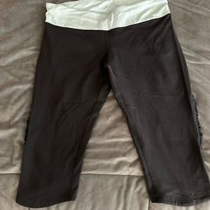 Lululemon Capri Crop Leggings